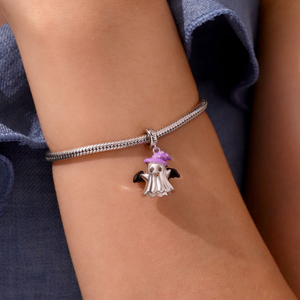 Halloween Ghost Light-up Pendant image number 6