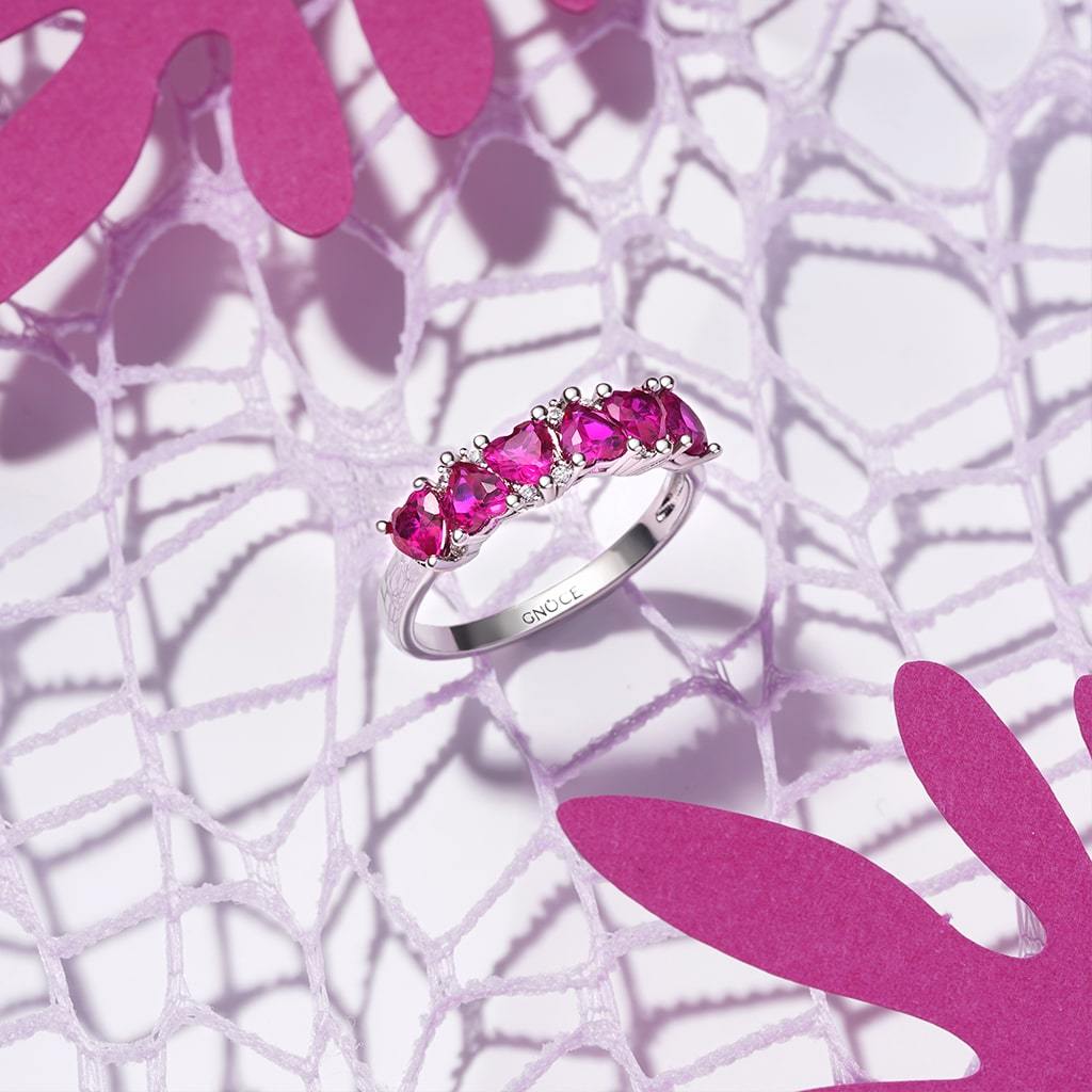 Heart Shape Pink Band Ring image number 2