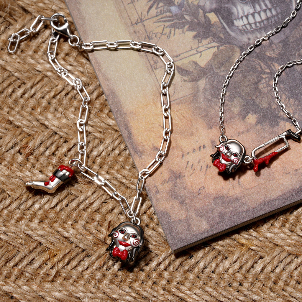 SAW Billy Severed Leg Chain Bracelet image number 4