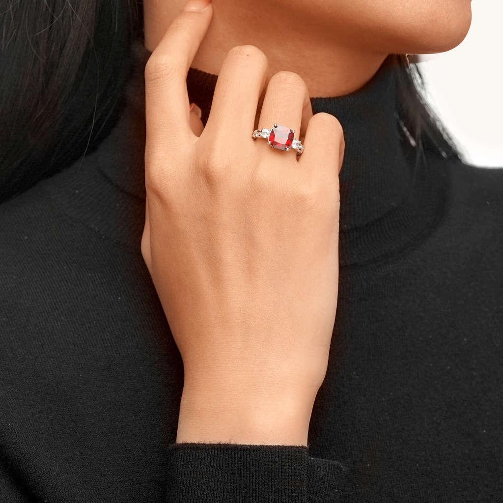 Curly Grass Square-cut Birthstone Ring image number 4