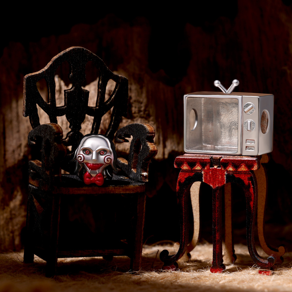 Horror SAW Billy Charm image number 4