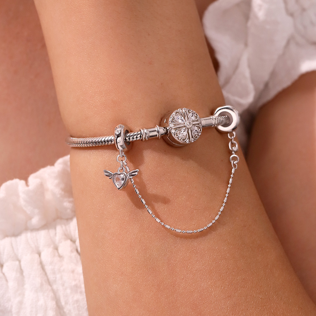 Dream Love Wings Safety Chain image number 4