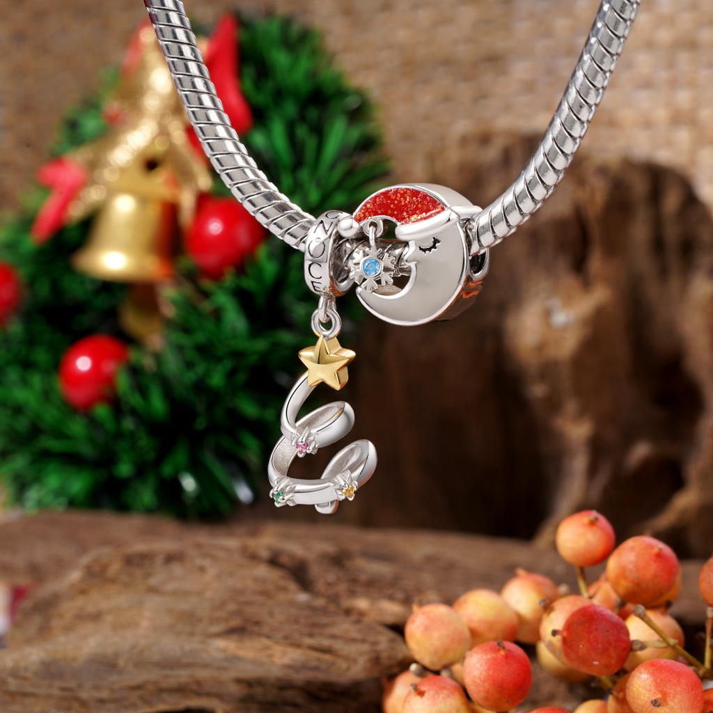 Lucky Star Christmas Tree Pendant image number 3