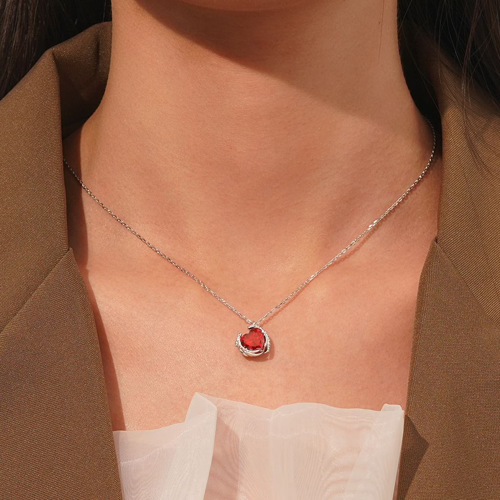 Love Heart Wings Necklace image number 5