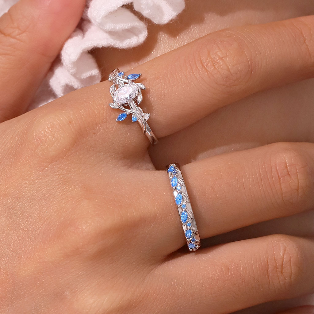 Oval-cut Diamond Vine Leaf Couple Rings image number 4