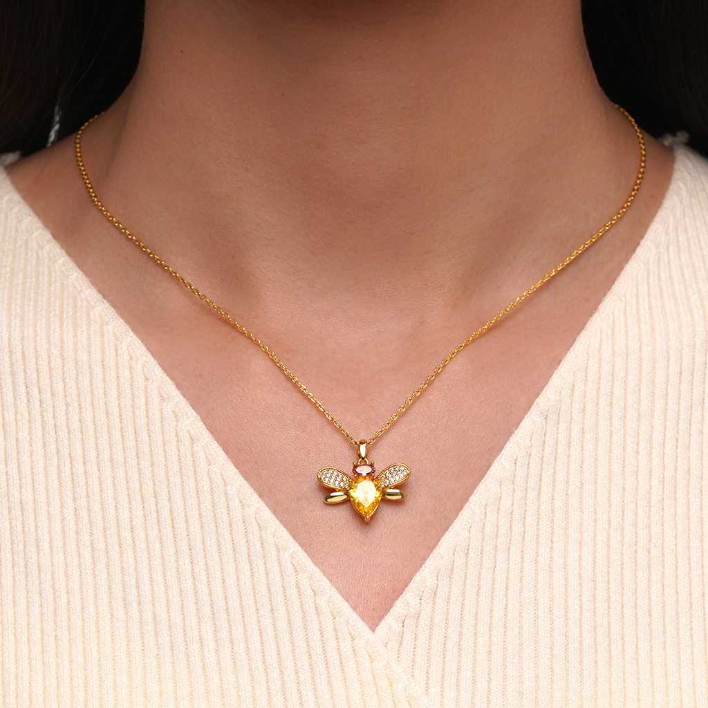 18K Gold Plated Bee Necklace image number 5