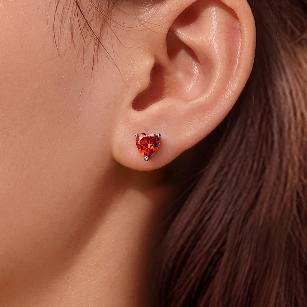 Peanuts Snoopy Heart Stud Earrings image number 5