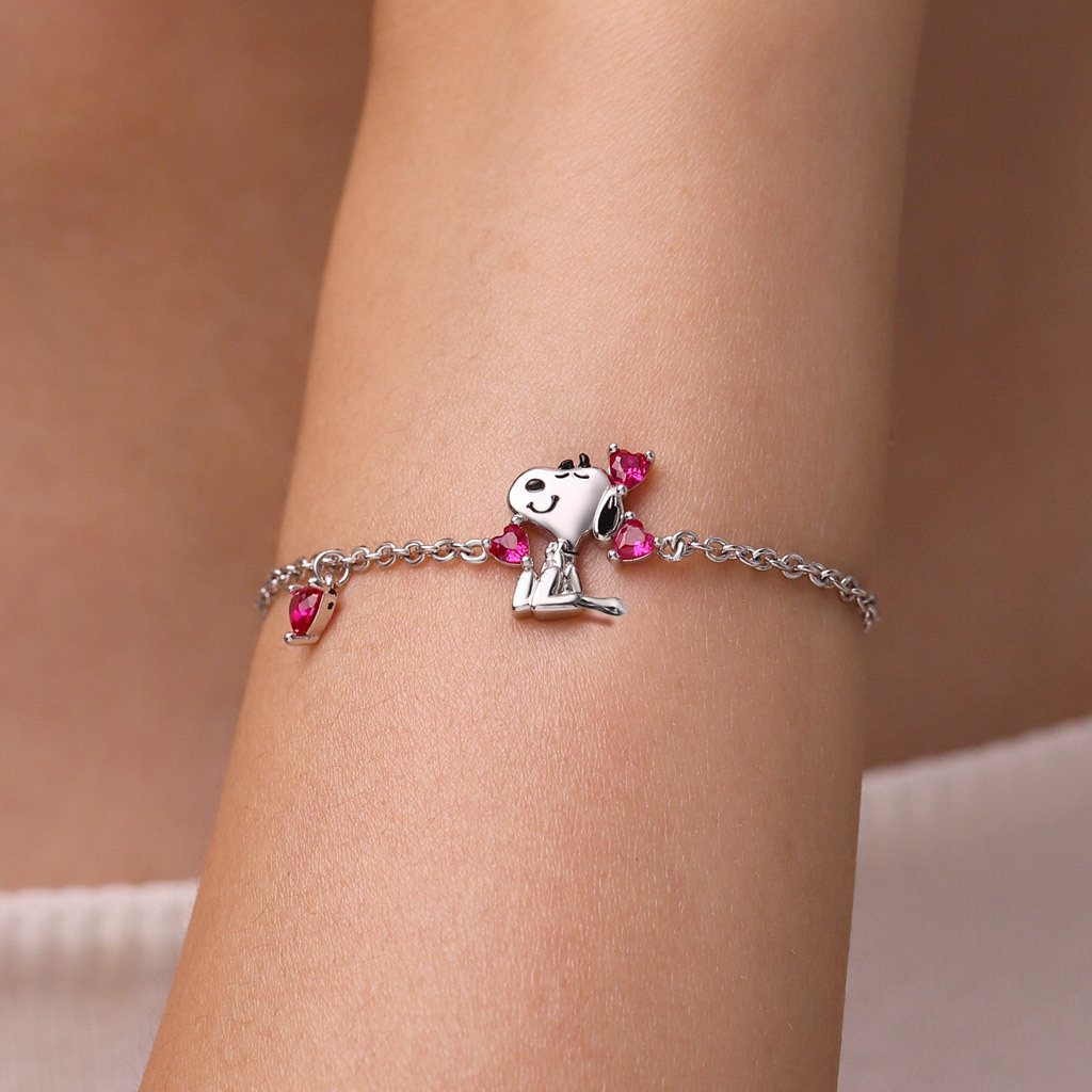 Peanuts Snoopy Love Heart Bracelet image number 5