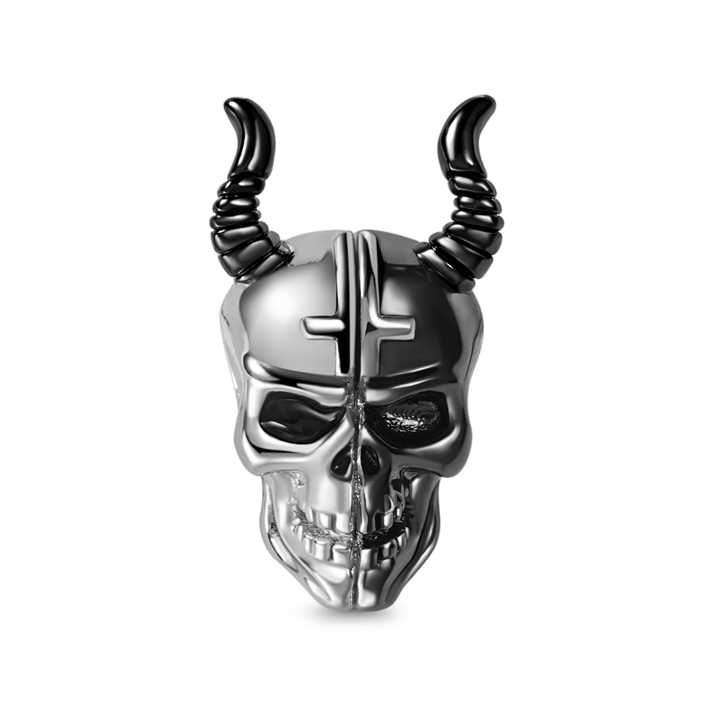 Skull with Horns Charm image number 0
