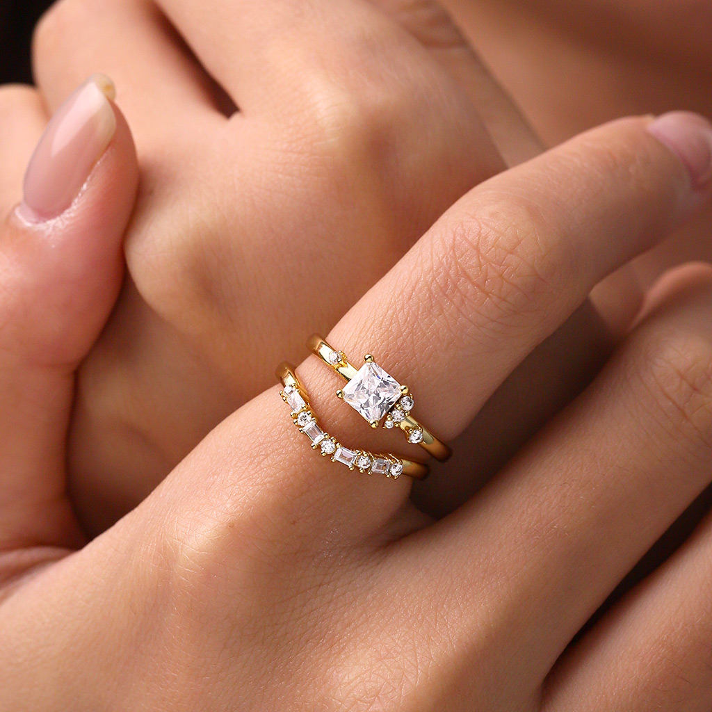 Square Zirconia Curve Stackable Rings image number 4