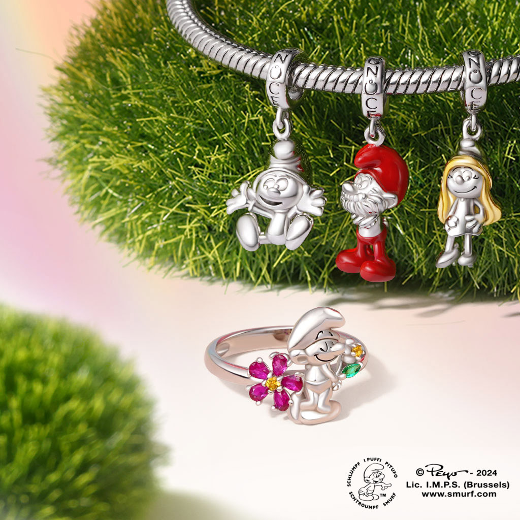 Baby Smurf Pendant image number 2