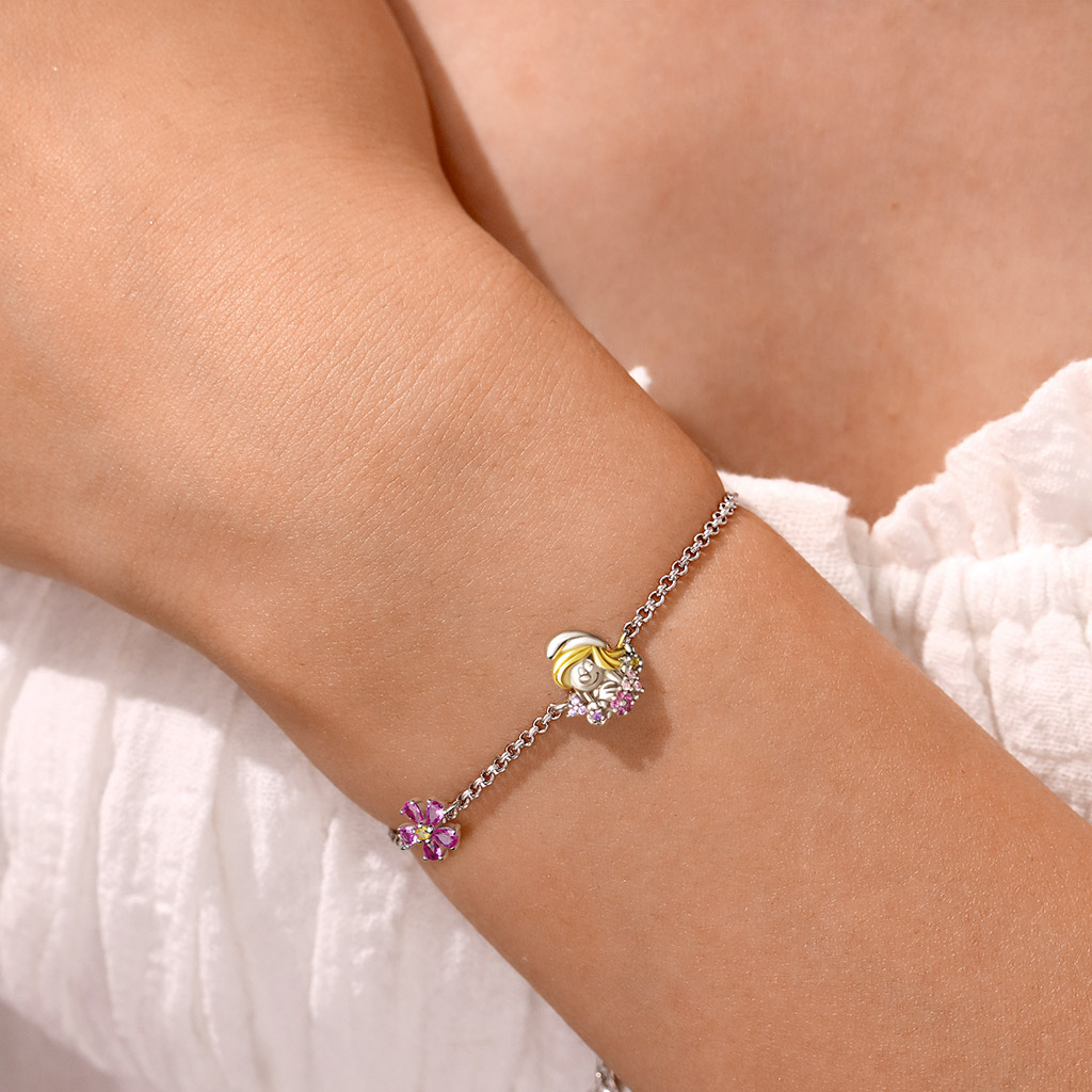 Garland Smurfette Adjustable Bracelet image number 5