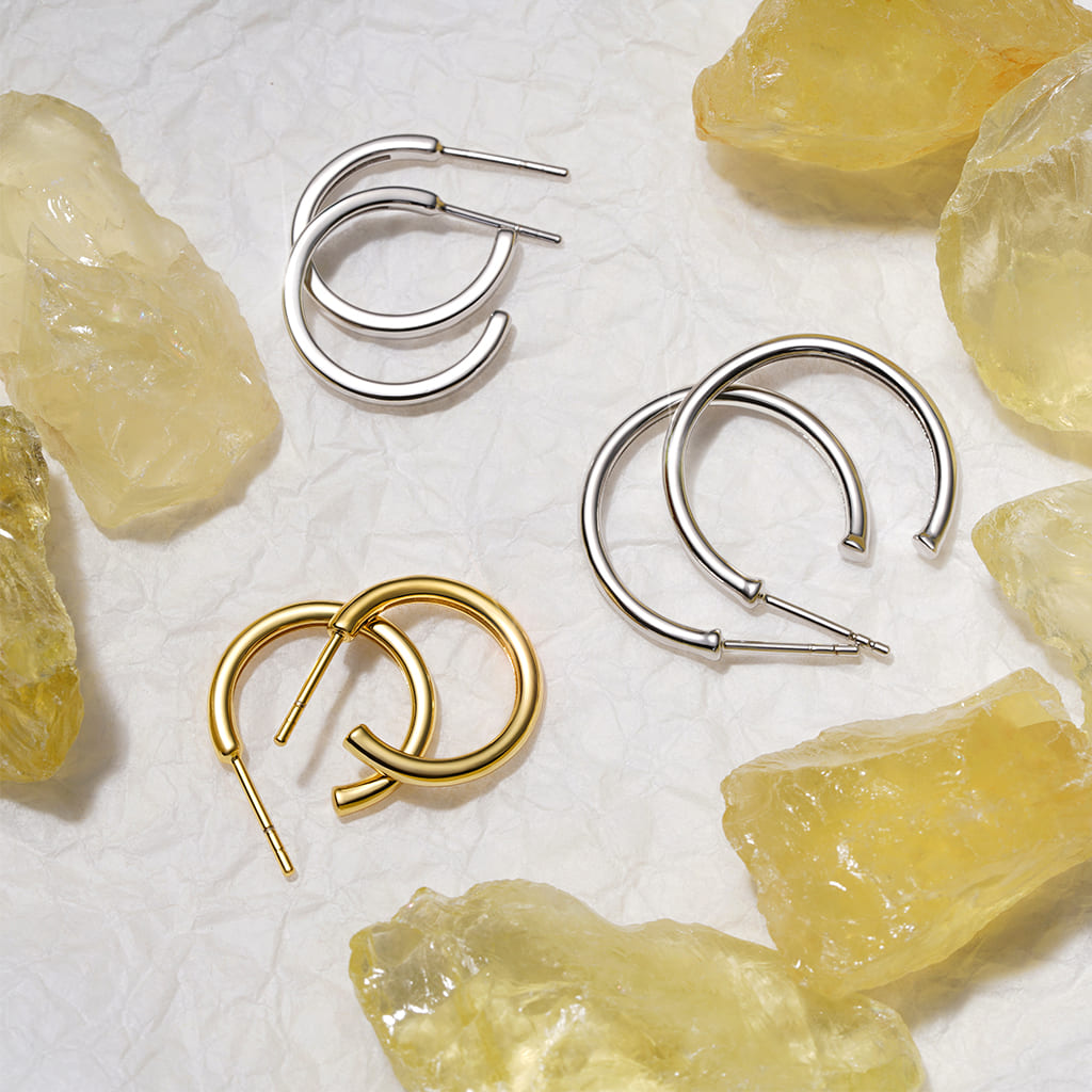 Round Tube Hoop Earrings image number 4