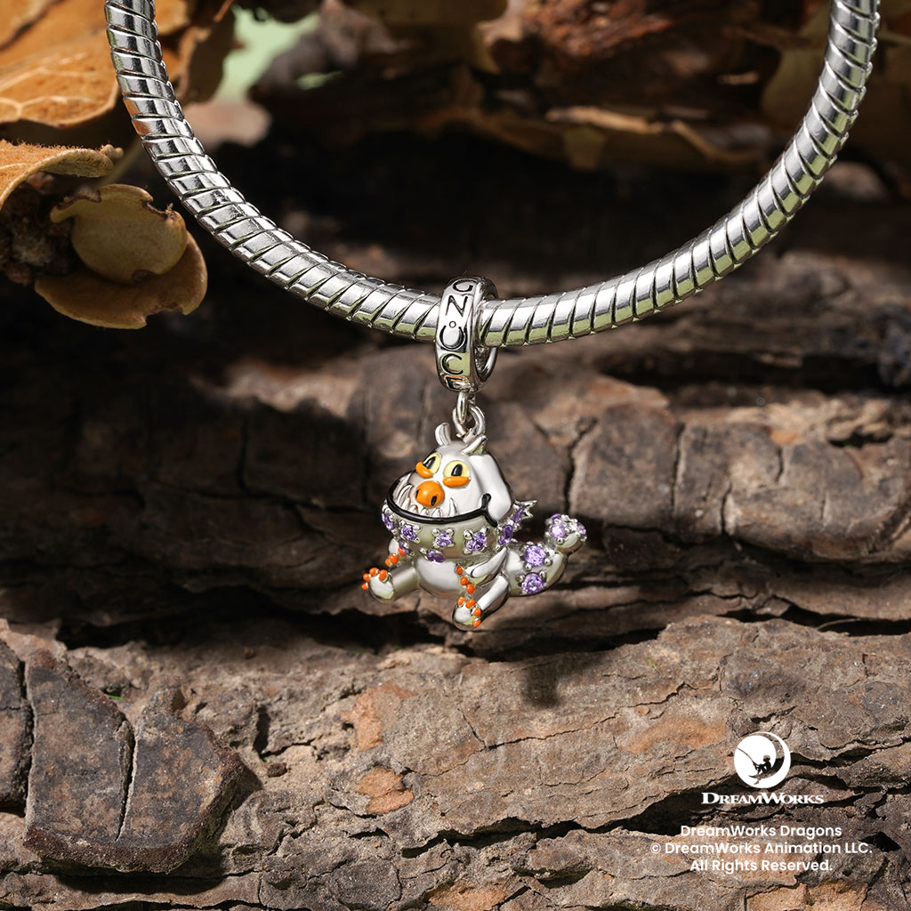 Smiling Gronckle Dragon Pendant image number 2