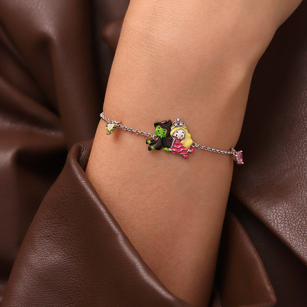 Wicked Friendship Love Bracelet image number 4