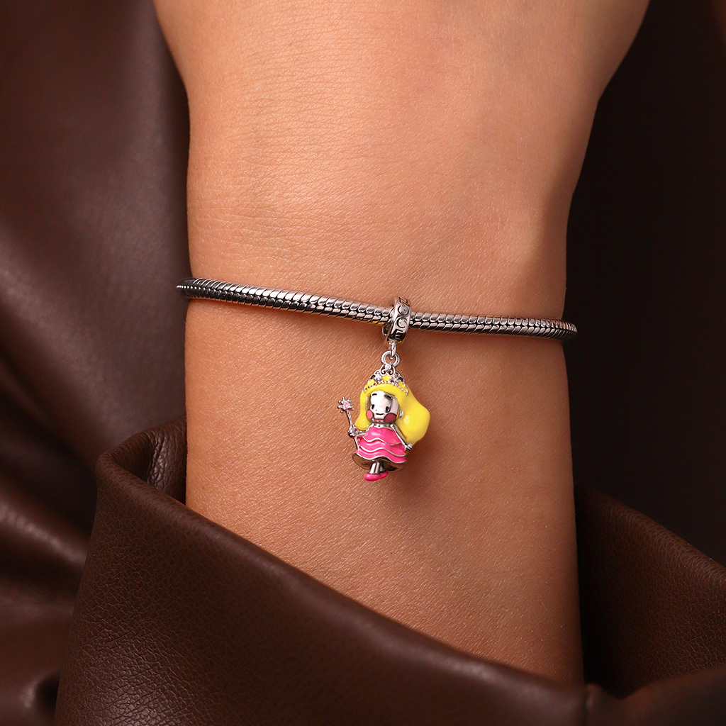 Wicked Glinda Pendant image number 5