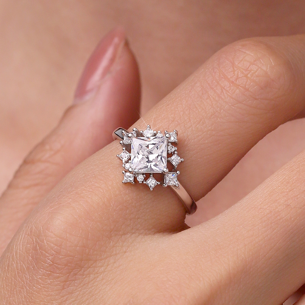 Classic Pagoda-Cut Ring image number 4