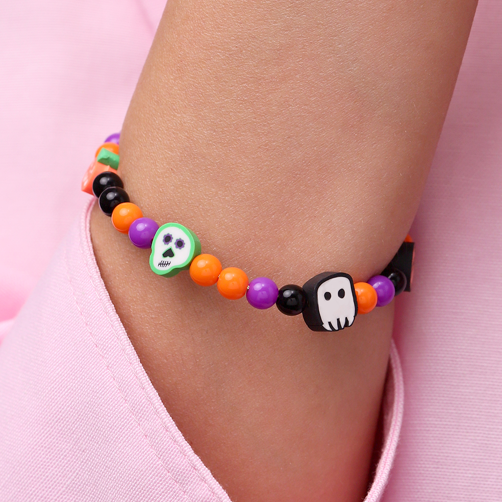 Halloween DIY Beaded Bracelet image number 5