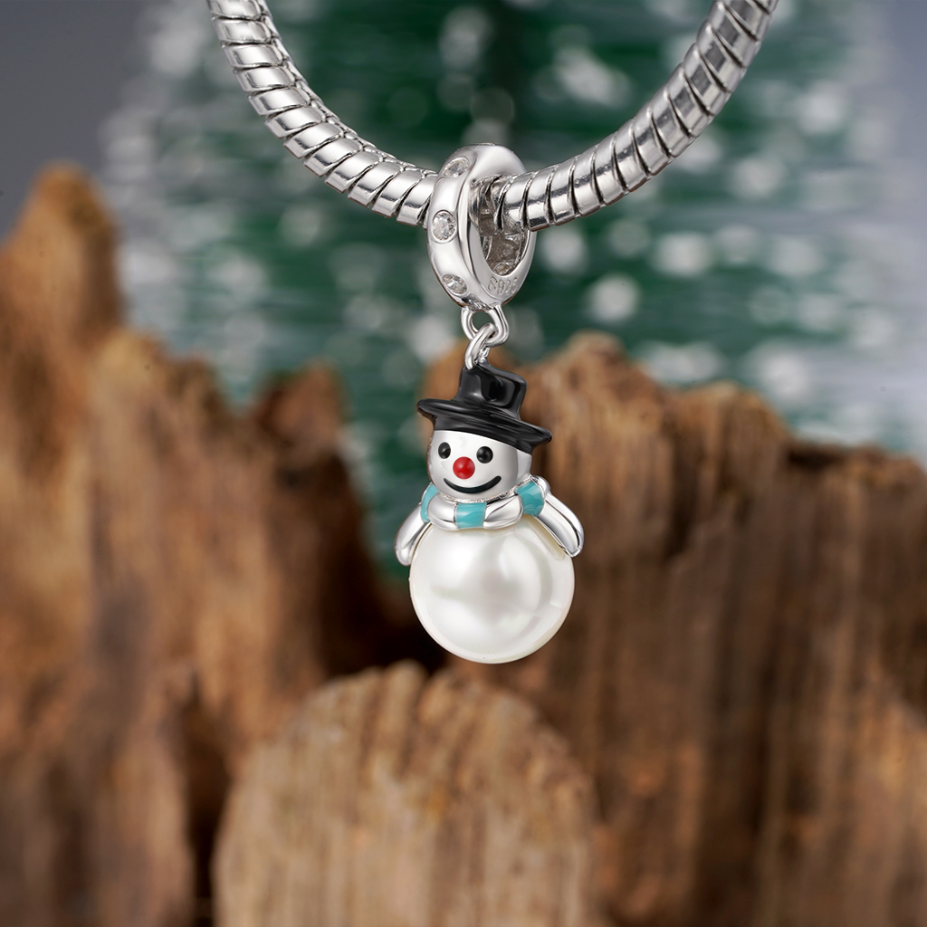 Christmas Mr.Snowman Pendant image number 2