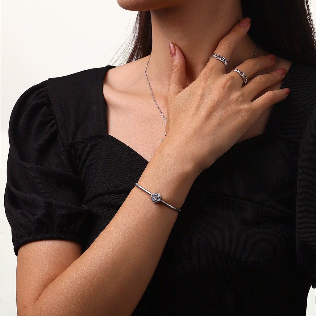 Engravable Rotatable Snowflake Charm image number 4