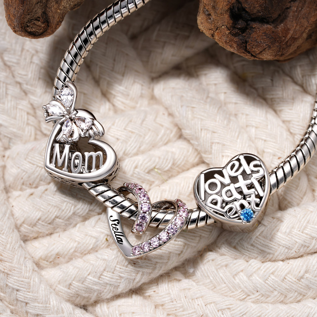 Wrap Heart Charm image number 3
