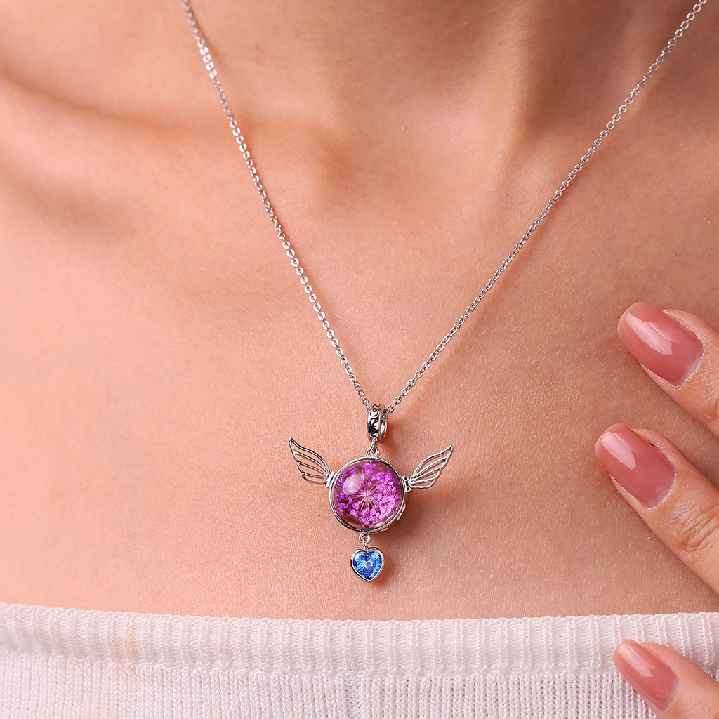 Preserved Flower Wings Pendant image number 5