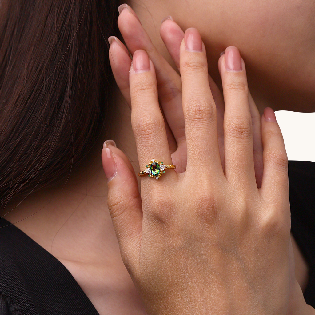 Gold Leaf Teal Diamond Ring image number 3