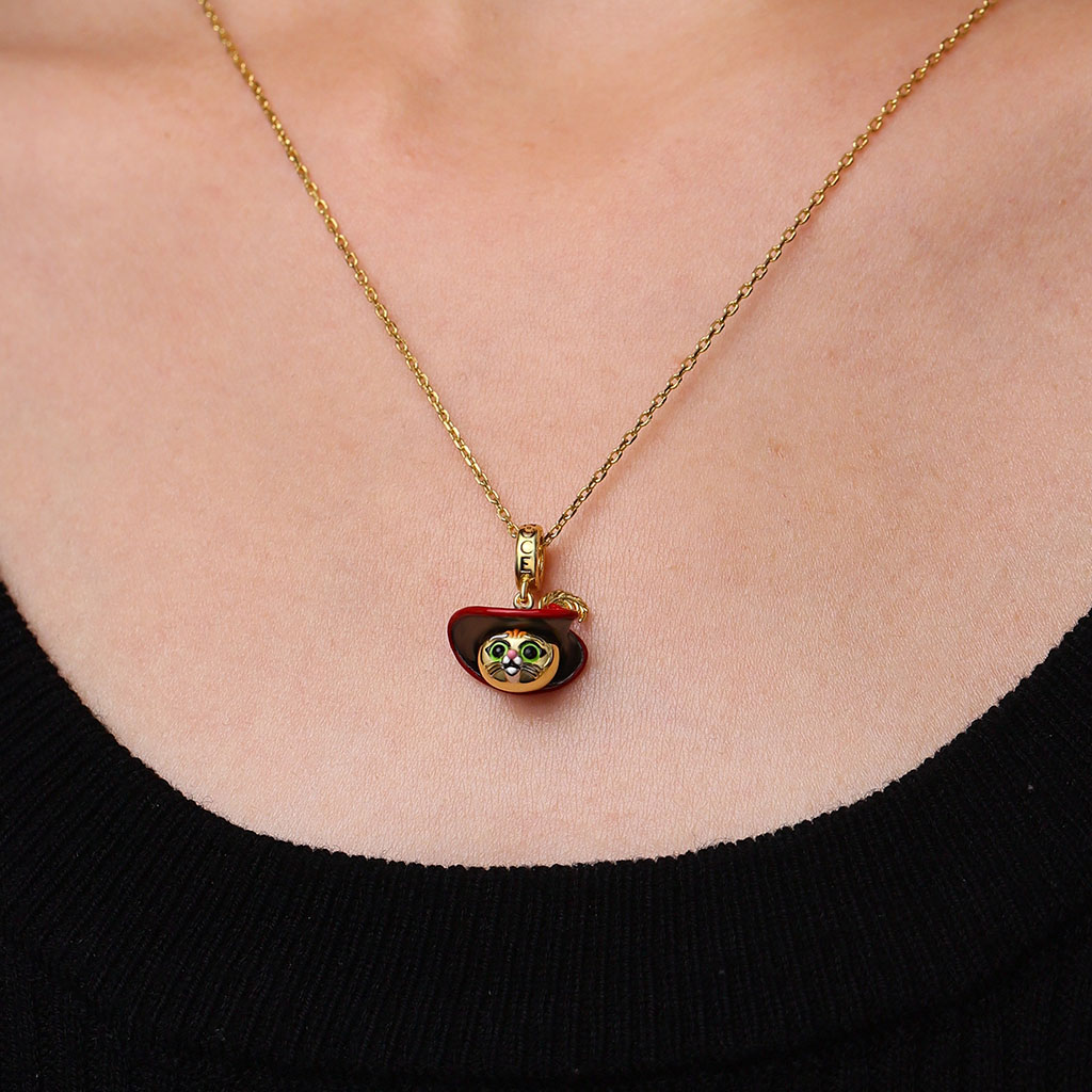 Shrek Puss in Boots Pendant image number 4