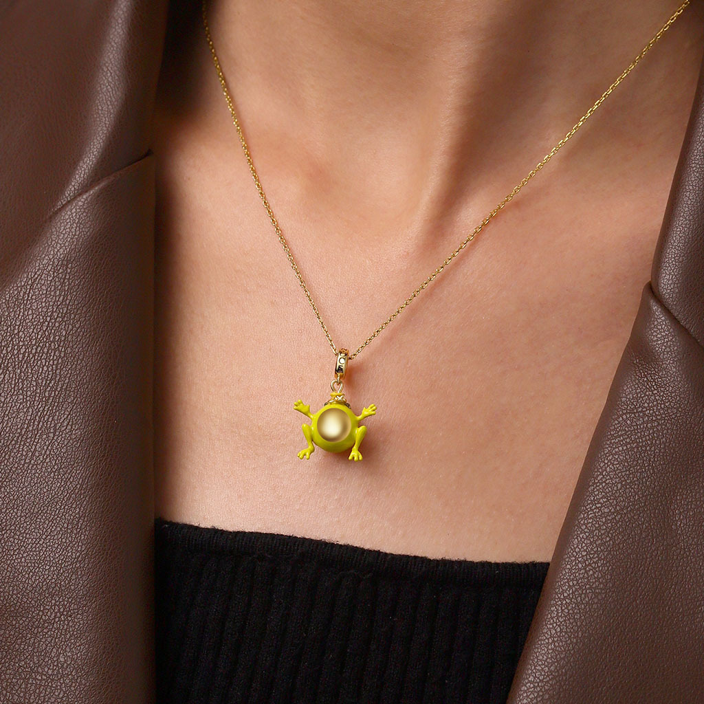 Shrek Frog Balloon Pendant image number 4