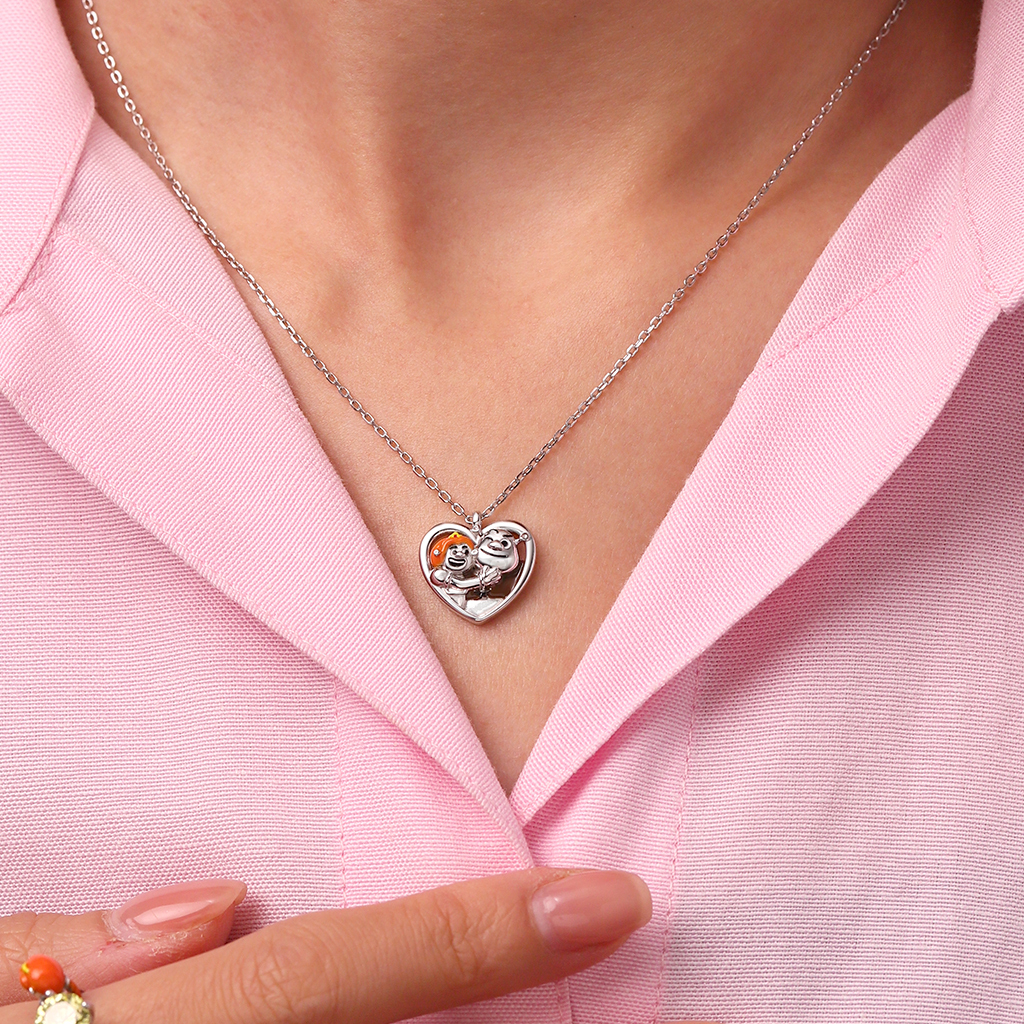 Shrek & Fiona Heart Necklace image number 5
