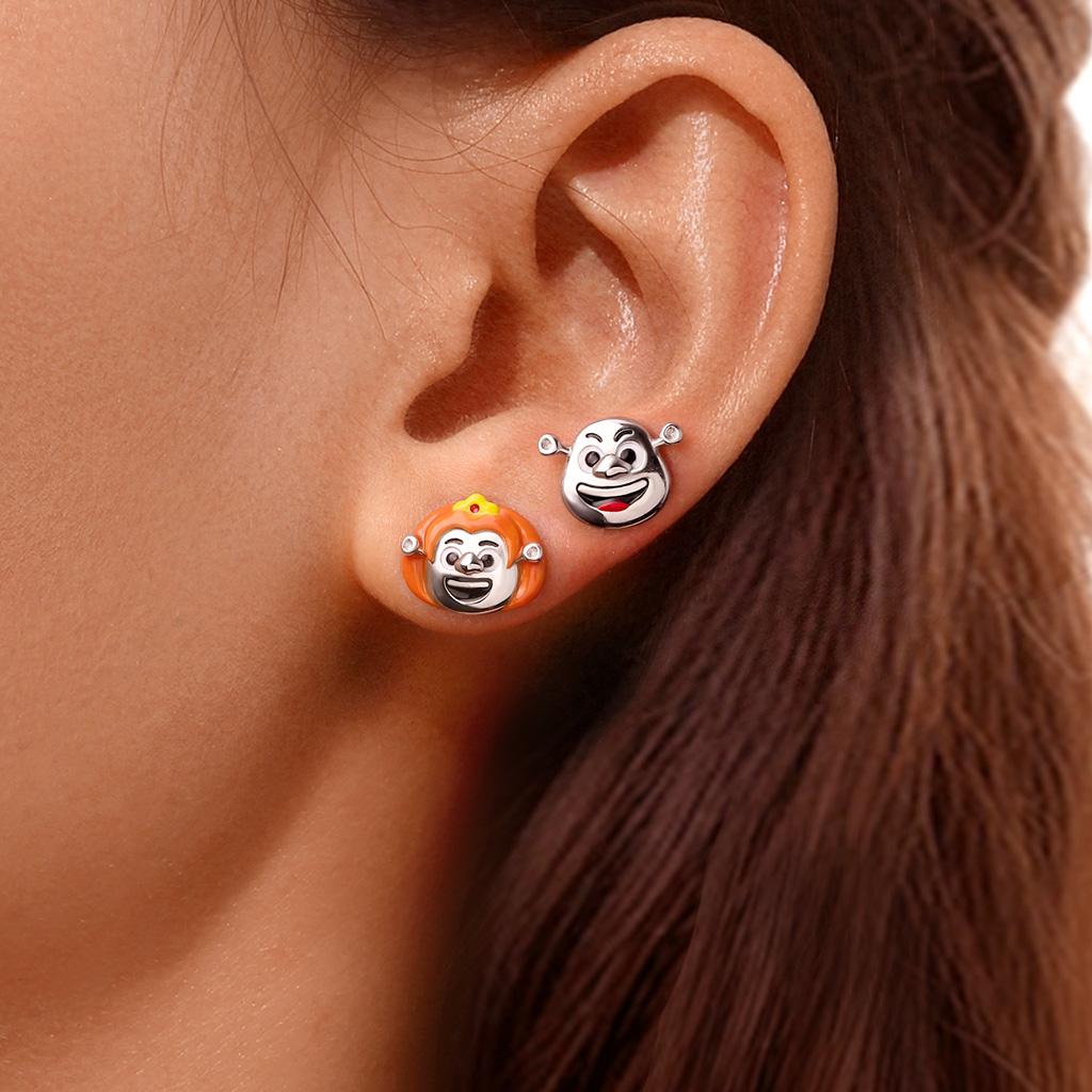 Shrek & Fiona Stud Earrings image number 4
