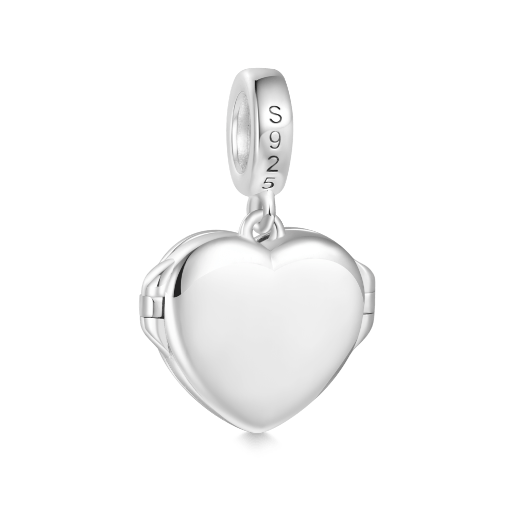 Heart Window Galaxy Pendant image number 3