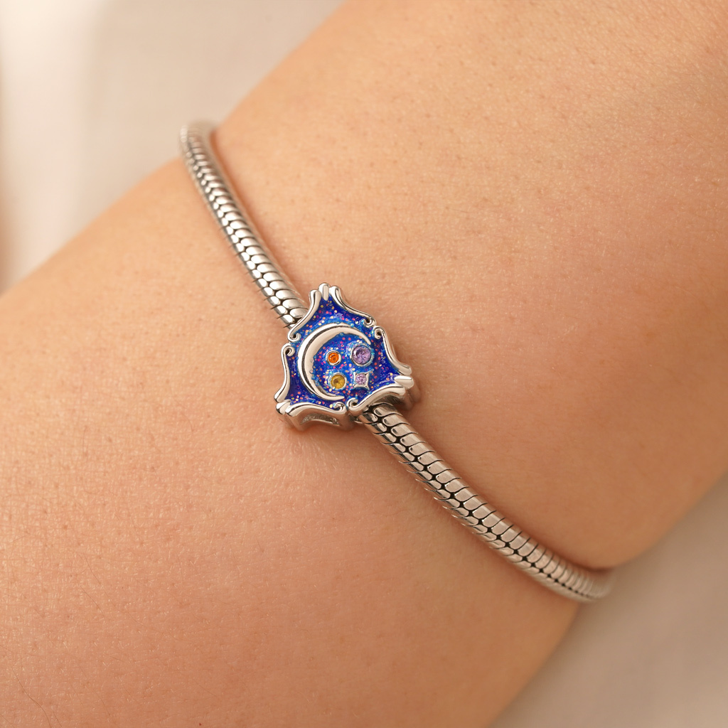 Shiny Moon Galaxy Pendant image number 4