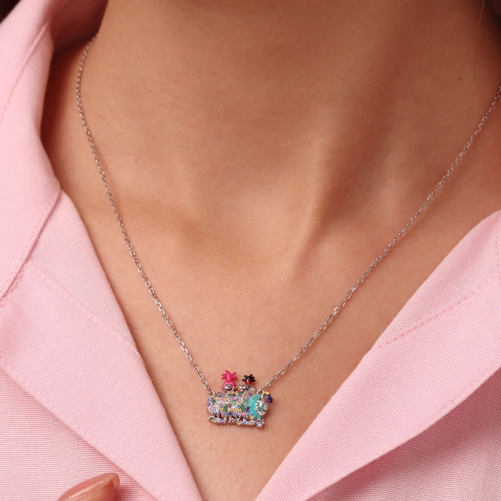 Trolls Queen Poppy & Barb Necklace image number 5