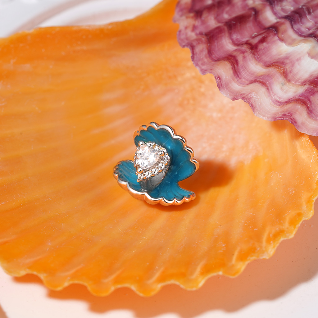 Shell Heart Charm image number 3
