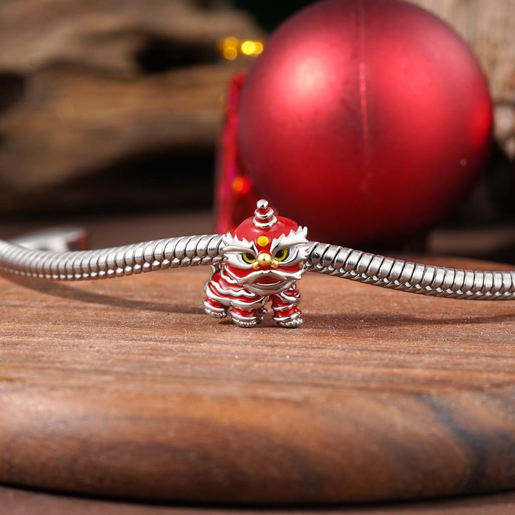 Lion Dance Charm image number 2