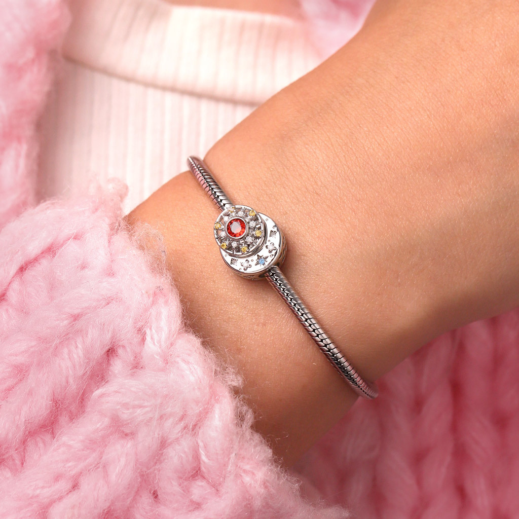 Sun Rotating in Crescent Charm image number 5