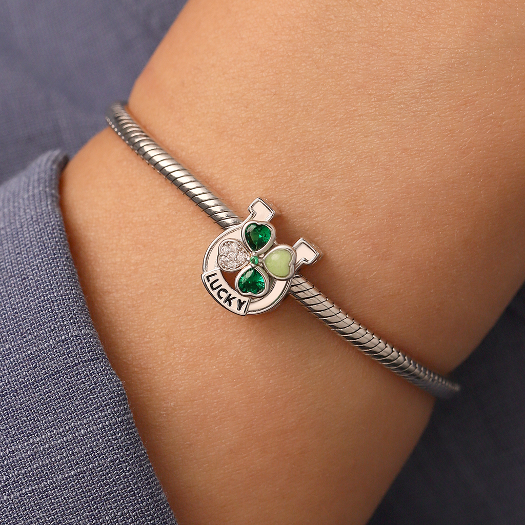Rotating Four Leaf Clover Charm image number 5