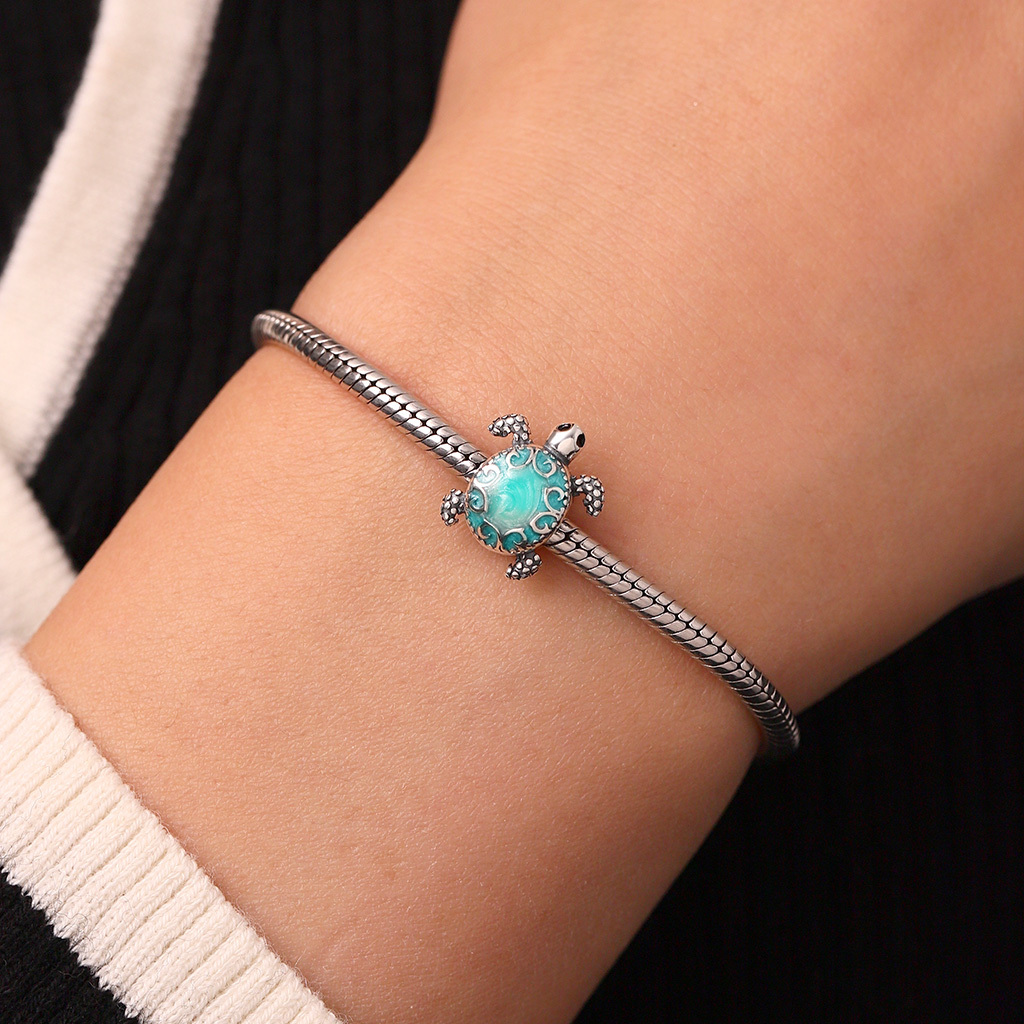 Longevity Turtle Charm image number 4