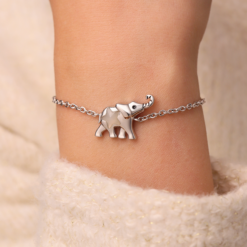 Color-changing Elephant Bracelet image number 4