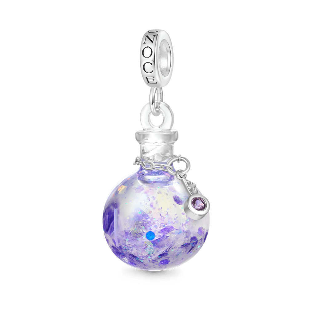 Glitter Musical Note Sequin Pendant image number 1