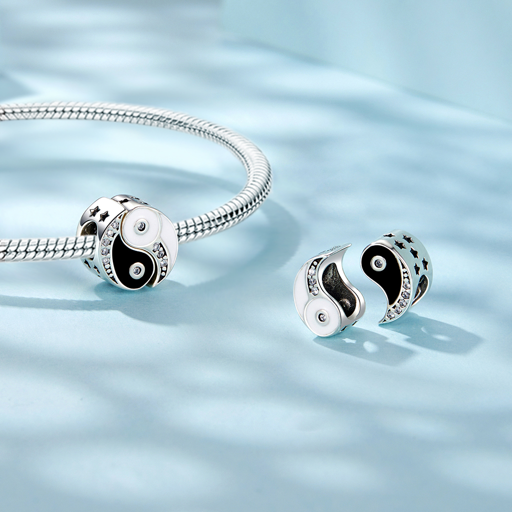 Tai Chi Double Charm image number 2