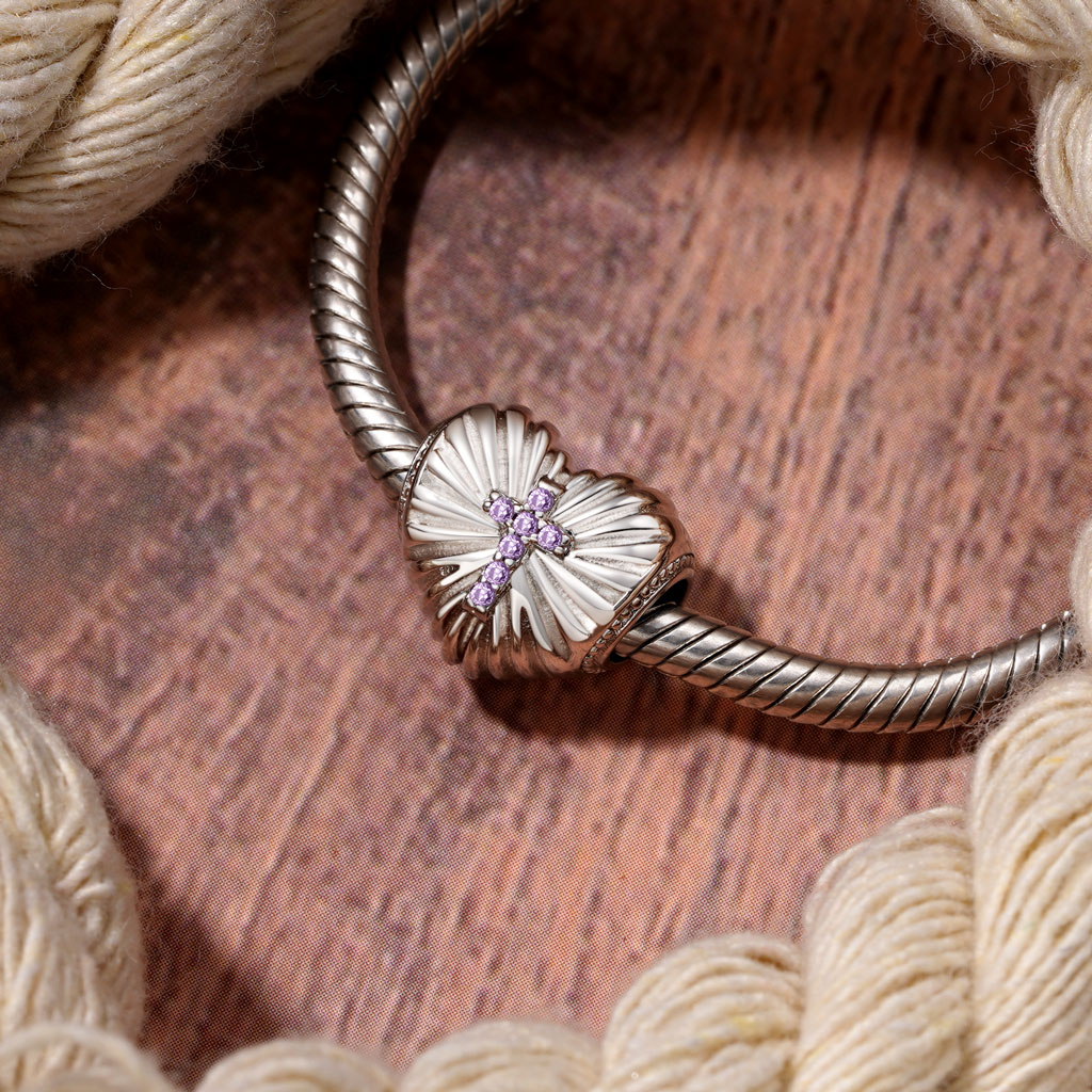 Cross 'Faith Over Fear' Heart Charm image number 2