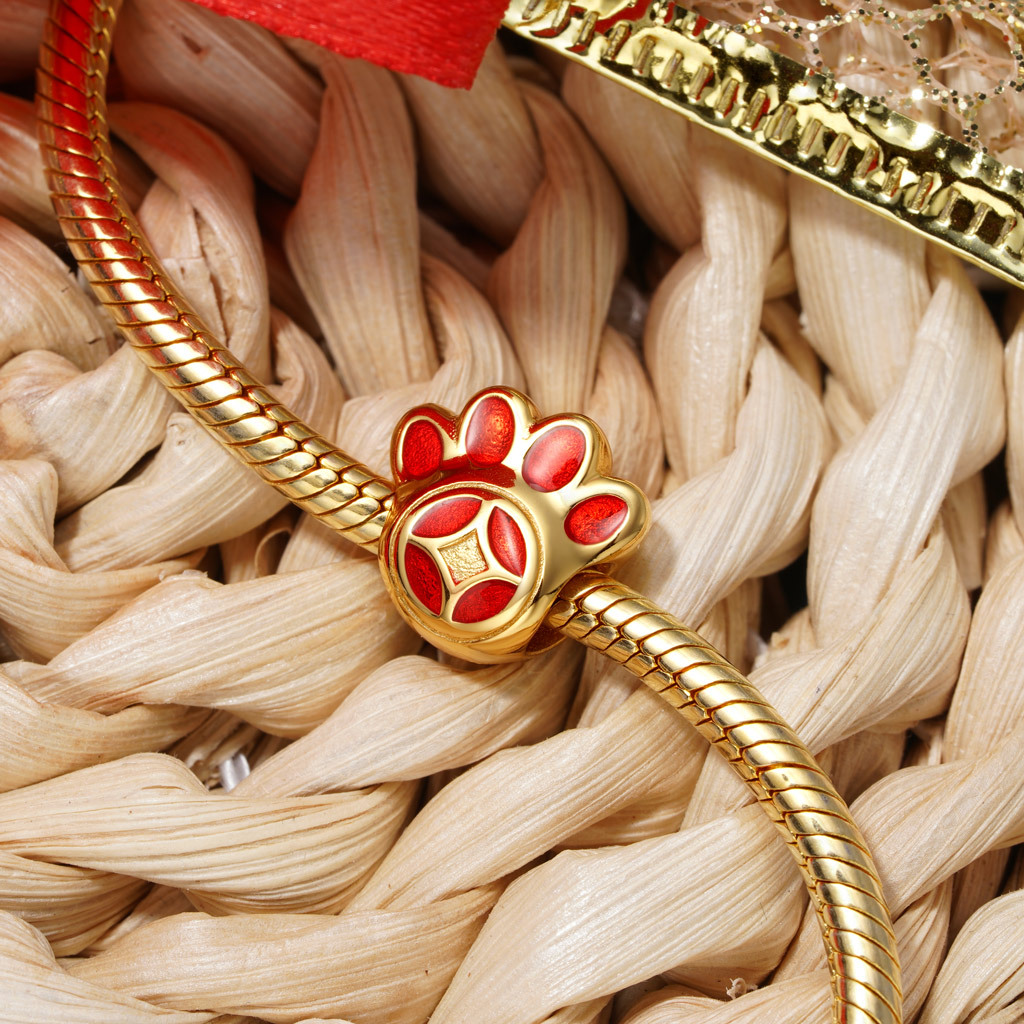 Fortune Paw Print Charm image number 1