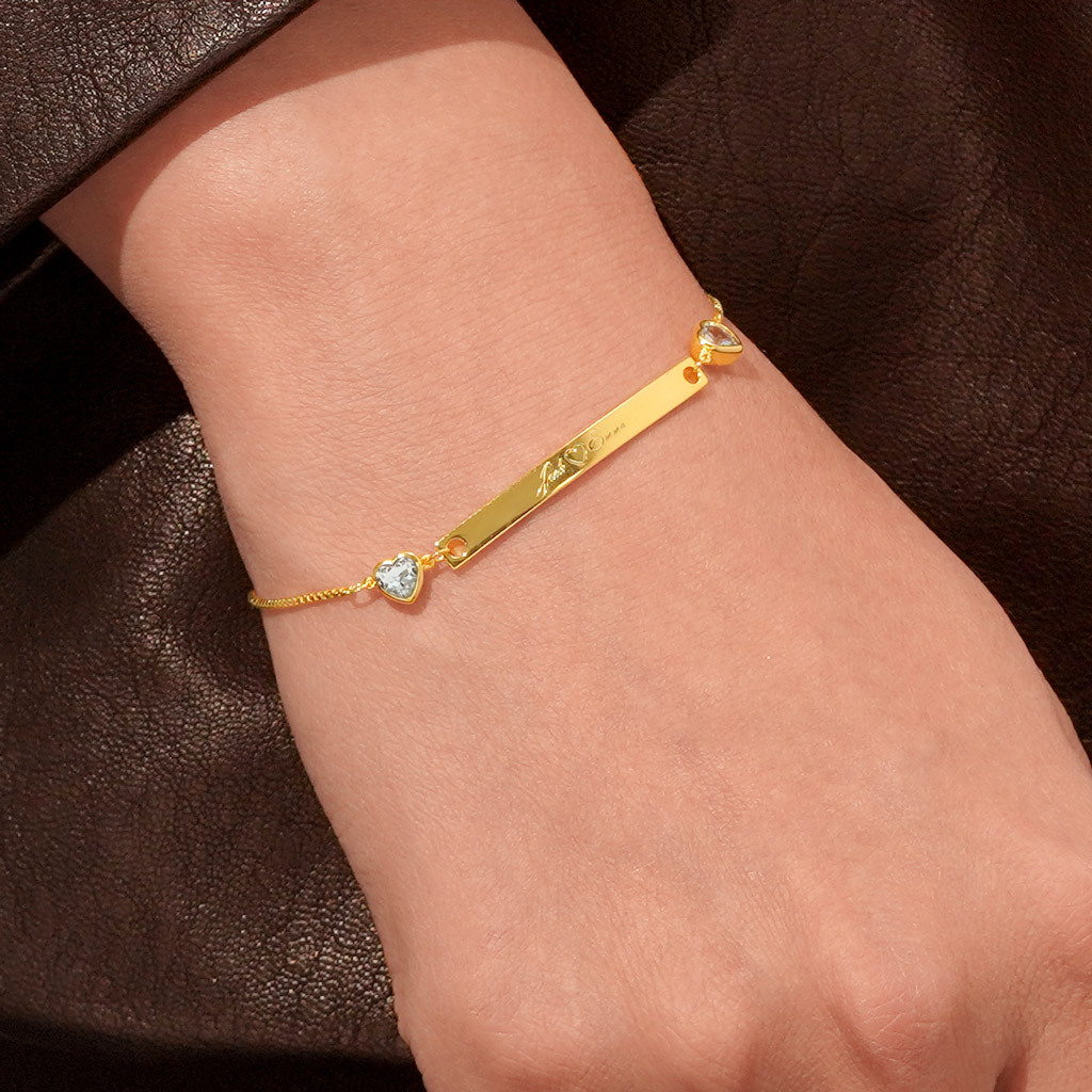 Christmas Gift Engravable Bar Bracelet image number 4