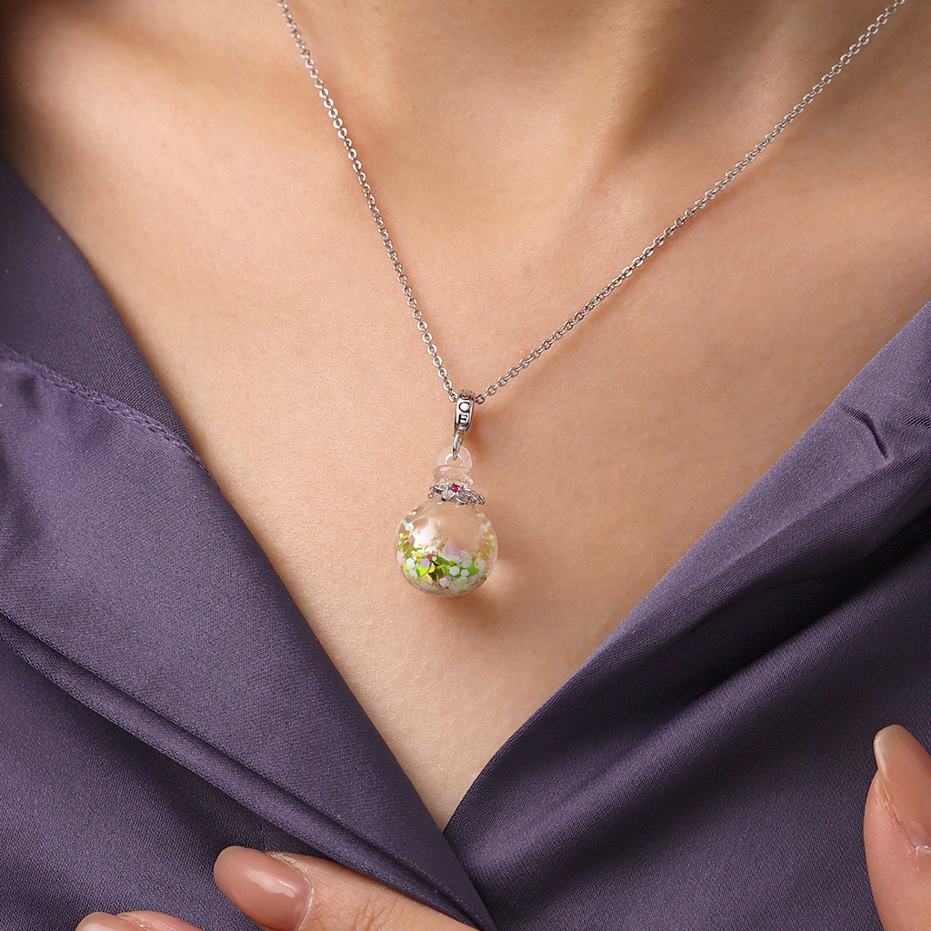 Spring Flowers Quicksand Pendant image number 5