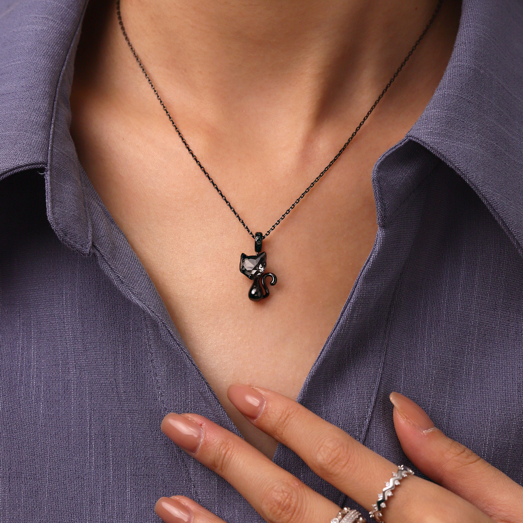 Crystal Black Cat Pendant image number 4