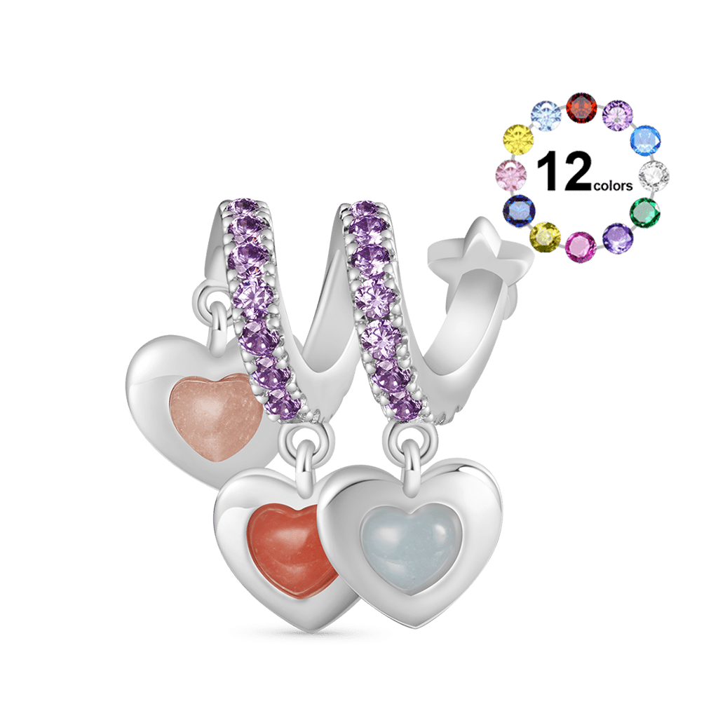 Heart-shaped Glow-in-the-Dark Pendant image number 1