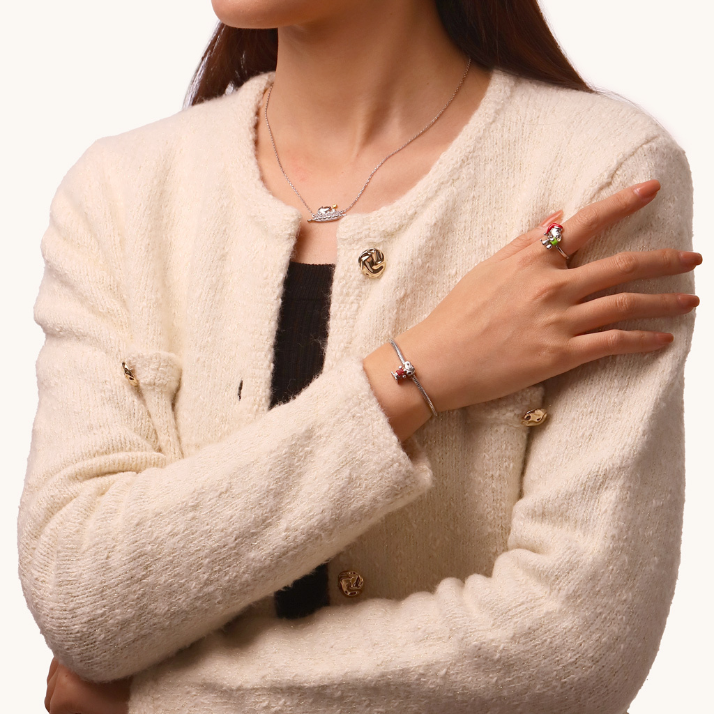 Peanuts Snoopy Striped Short-sleeve Charm image number 3