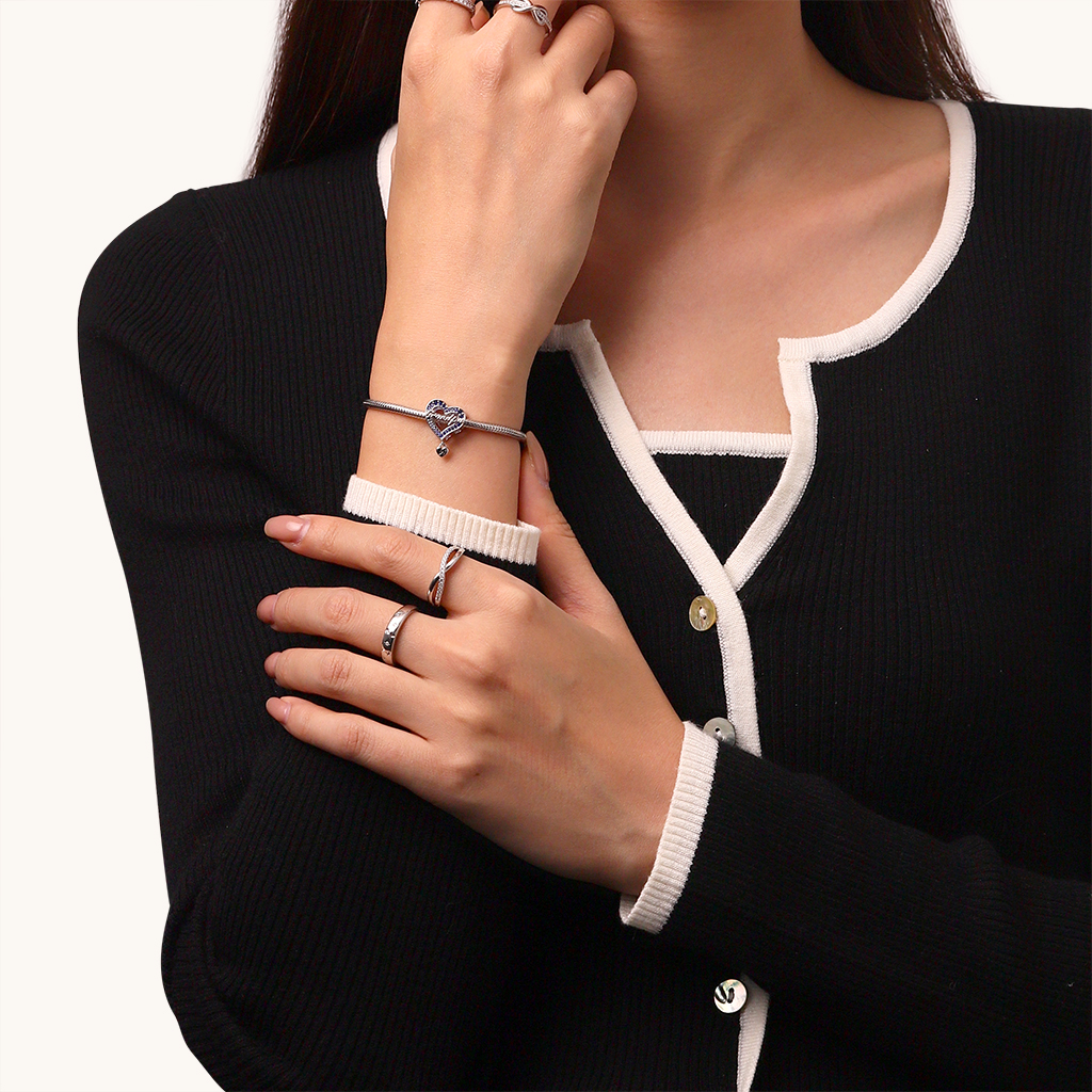 Family Members - Grandpa Heart Charm image number 5